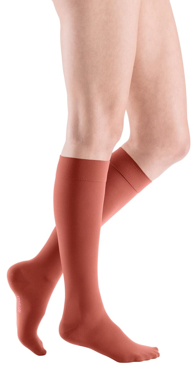 4707_Rel mv-elegance-AD-russet-red-CA-LVR-027-2048x2048.jpeg