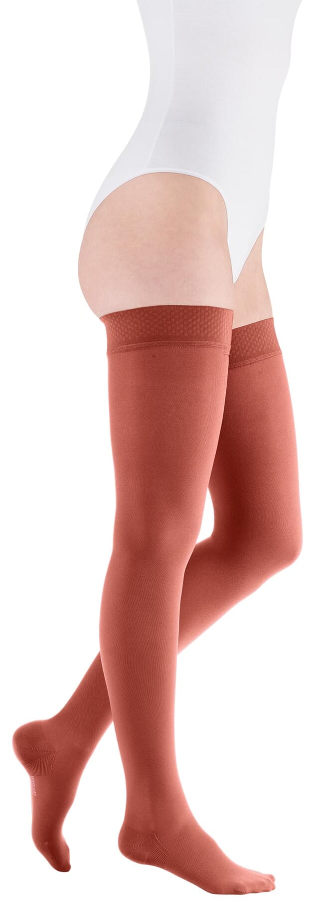 4712_Rel mv-plus-AG-russet-red-CA-LVR-262-2048x2048.jpeg