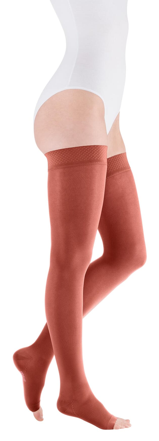 4713_Rel mv-elegance-AG-ot-russet-red-CA-LVR-230-2048x2048.jpeg
