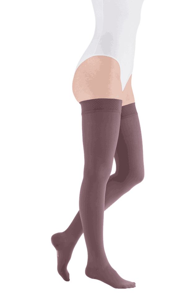 mv-plus-AG-velvet-violet-CA-LVR-262.tif-Transparent.png